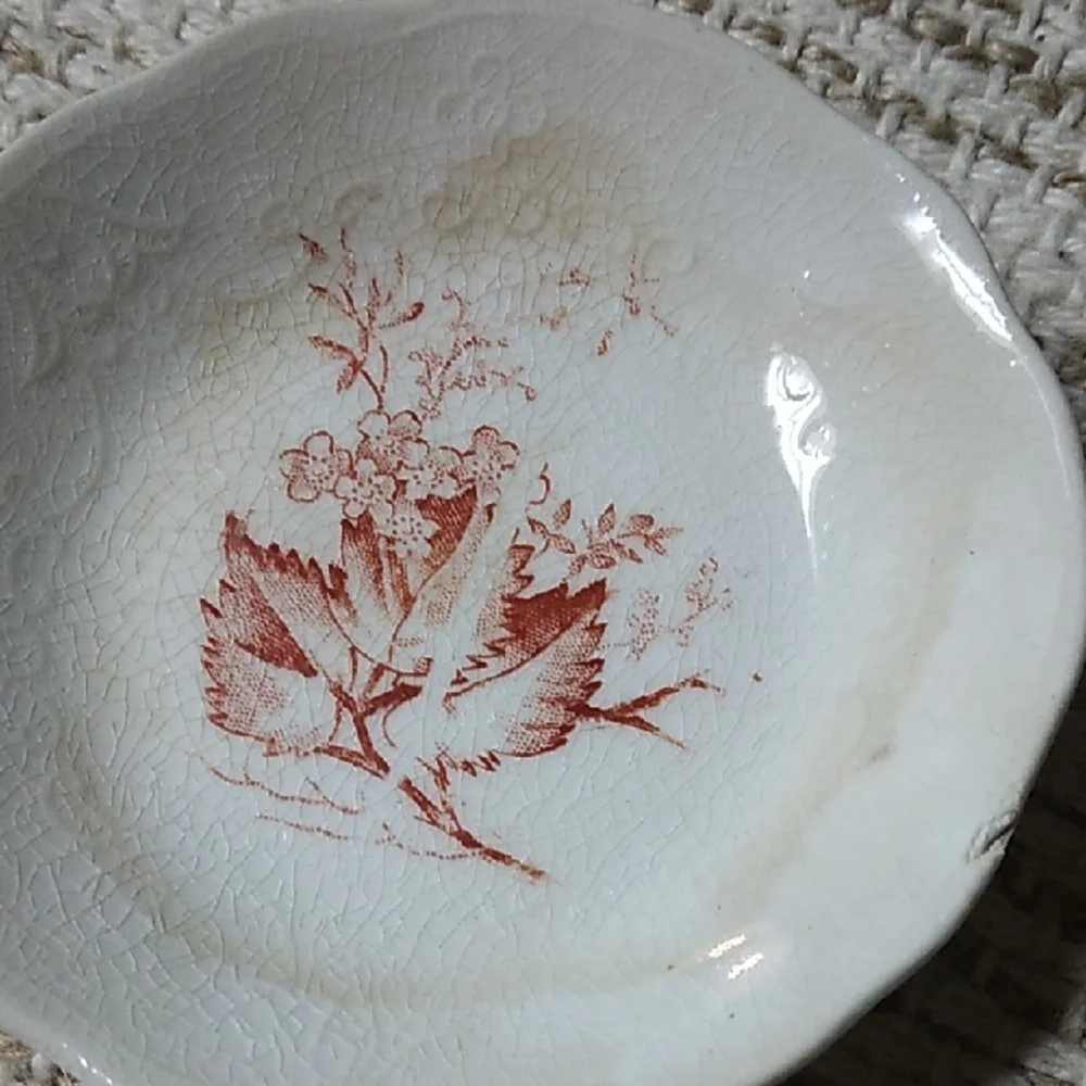 Vintage Floral Accent Dish - Picture 5 of 7